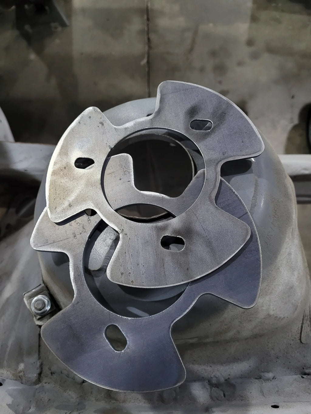E46 WELD IN FRONT STRUT TOWER REINFORCEMENT